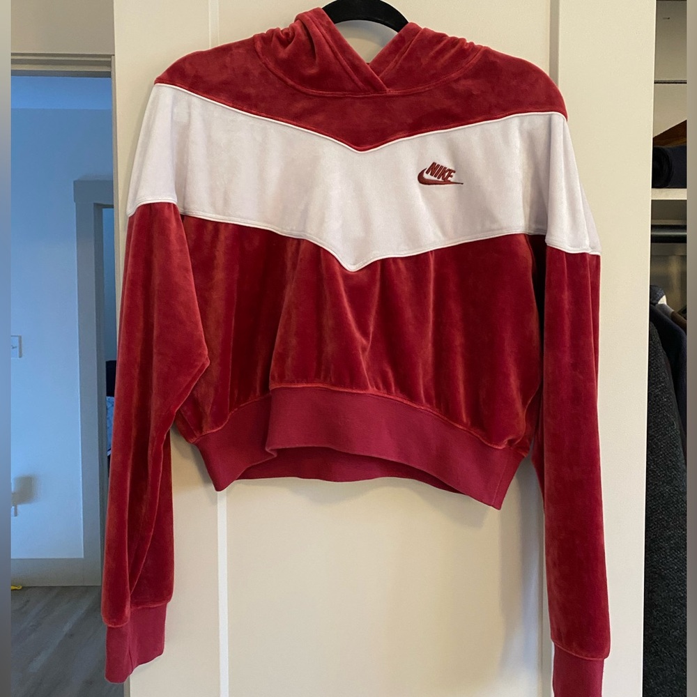 NIKE Velour Heritage Hoodie